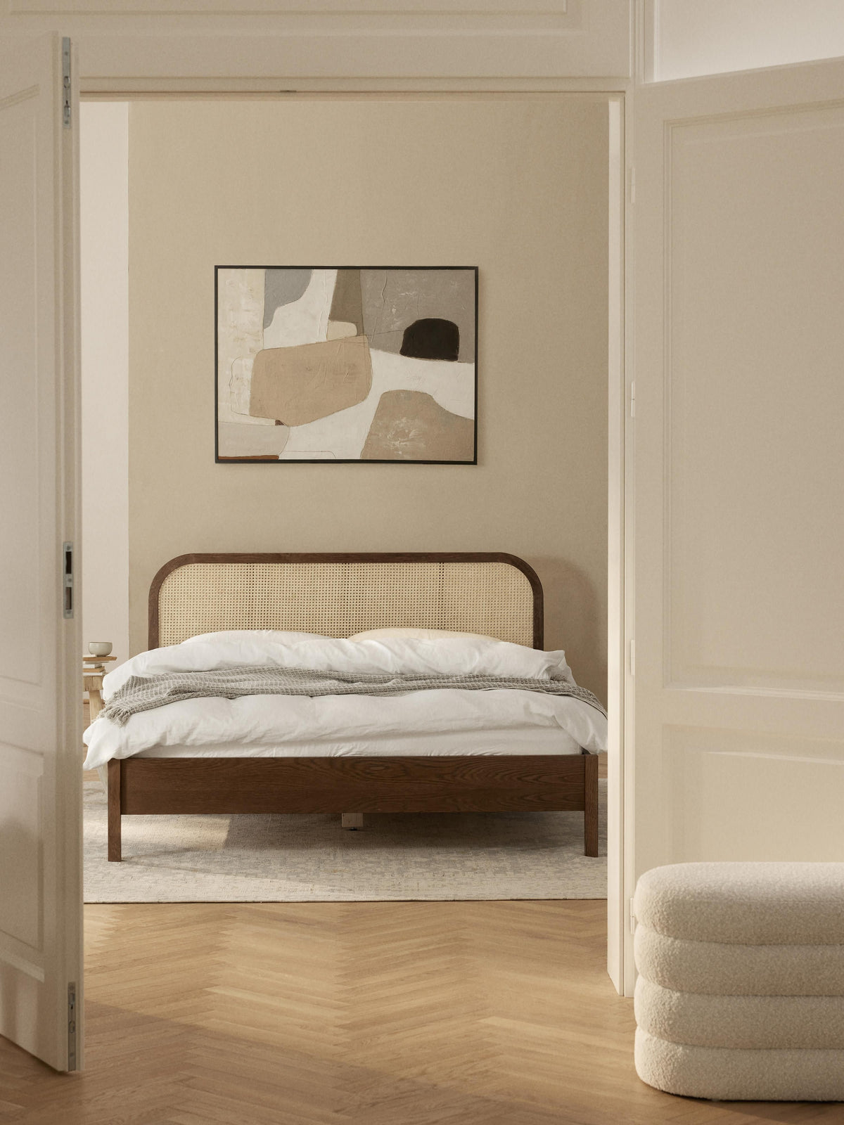 Jonaro Wooden Bed with Headboard in Vienna Cane