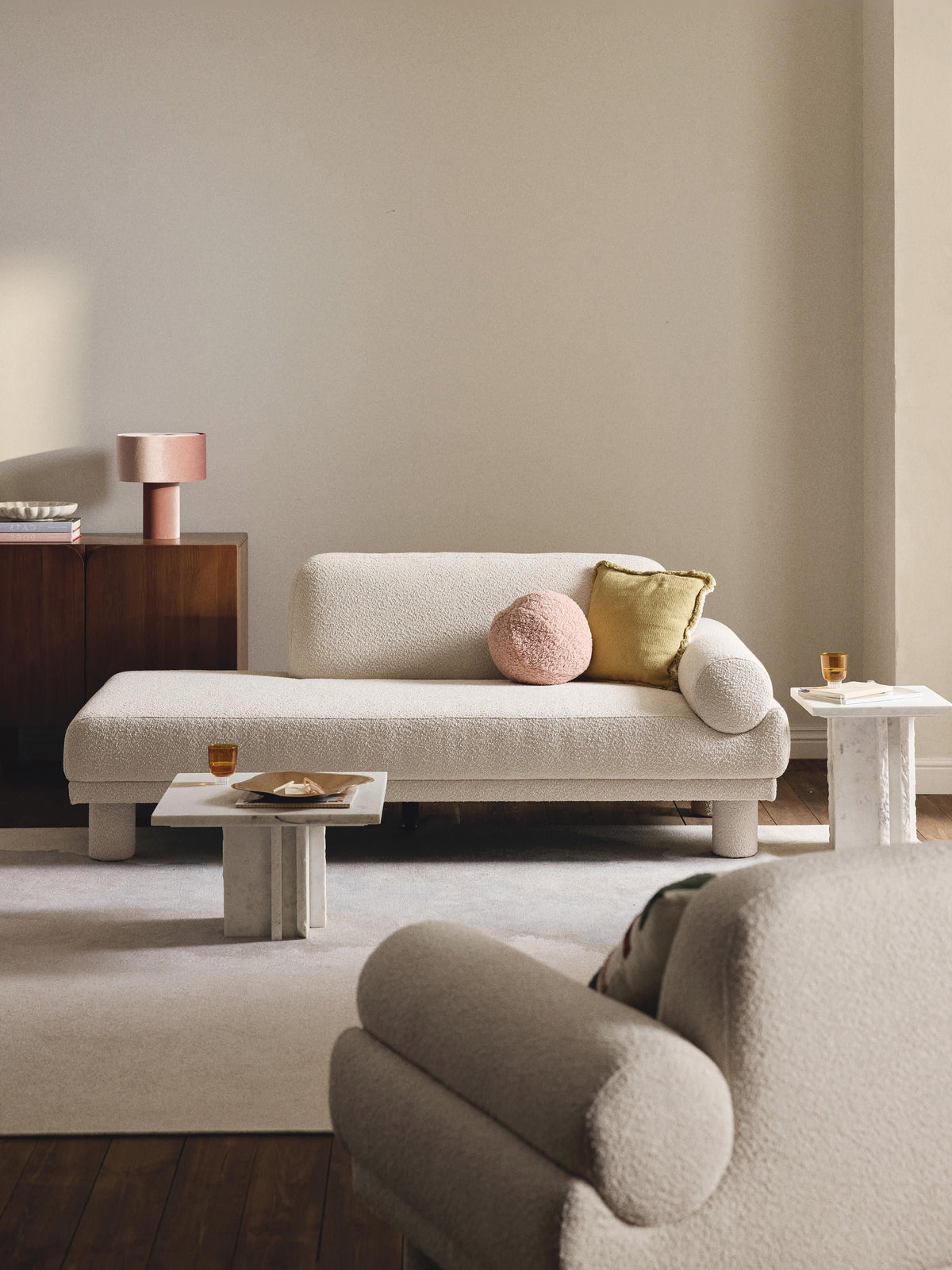 Lilelis Ottoman in Bouclé