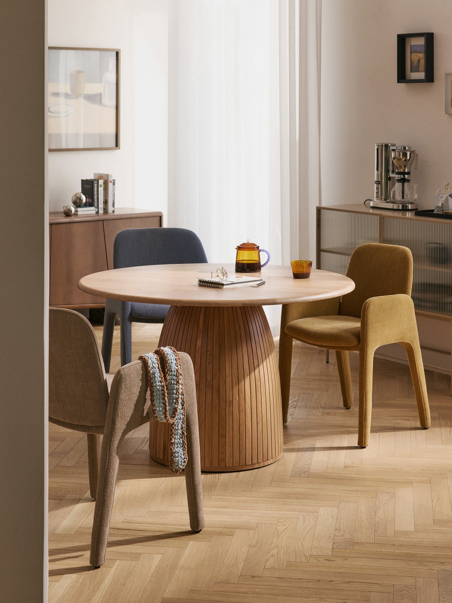 Nelmoine Round Dining Table with Fluted Texture, in Various Sizes