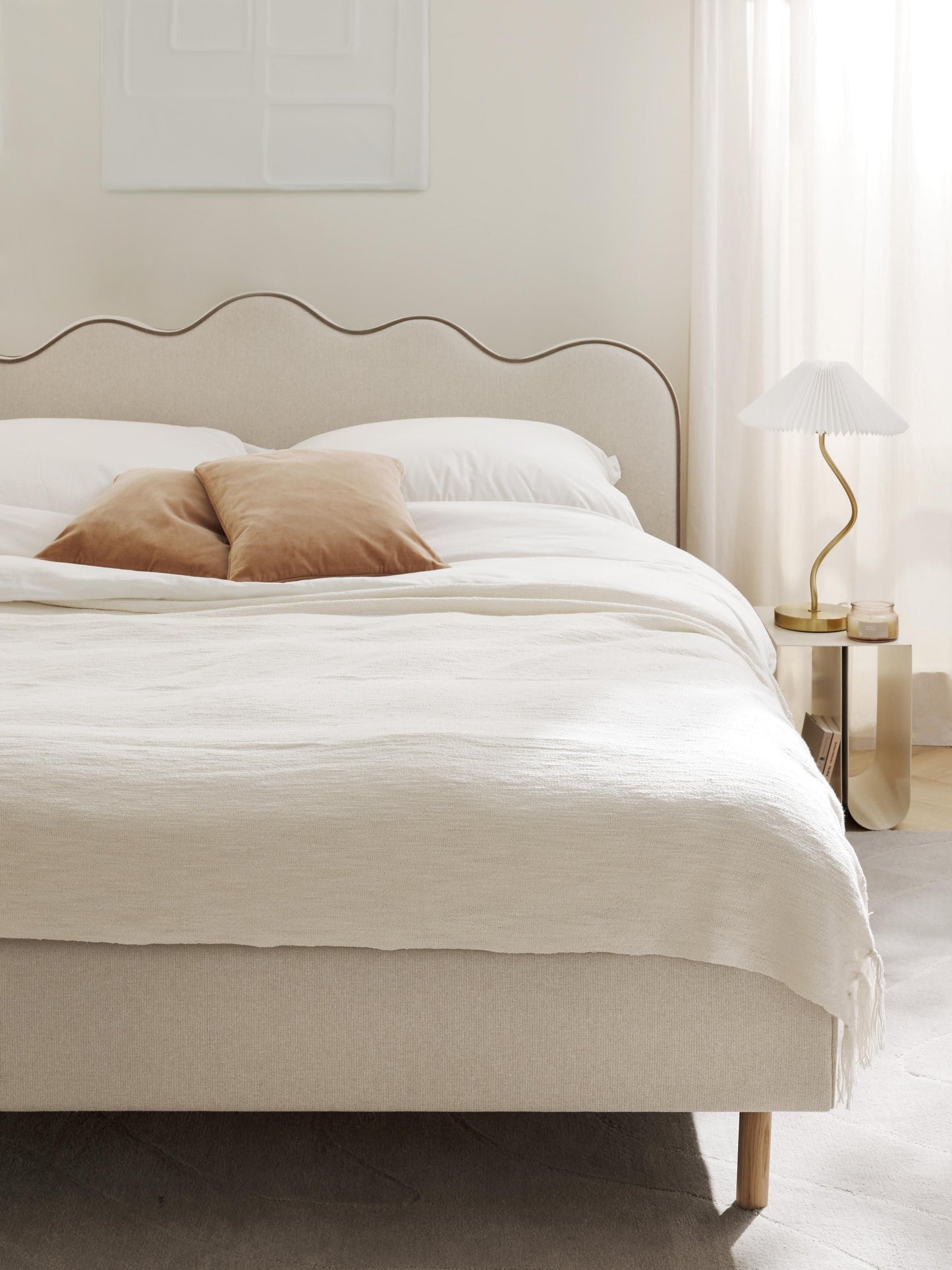Romelis Upholstered Bed with Wavy Headboard