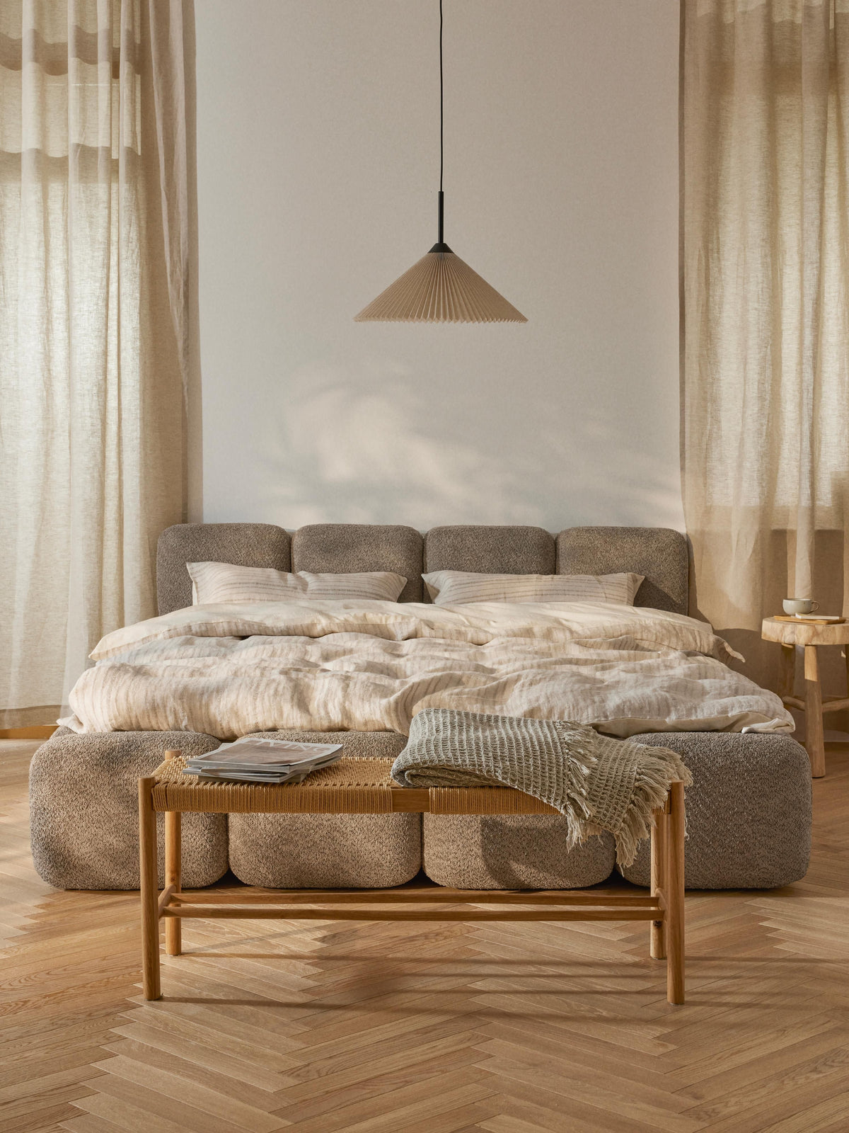 Taylenza Teddy Bouclé Upholstered Bed