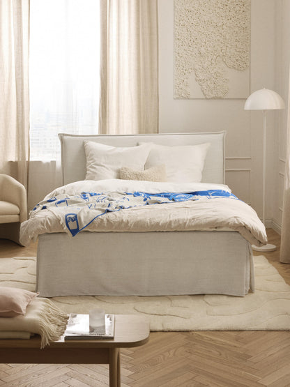Viofia Box Spring Bed
