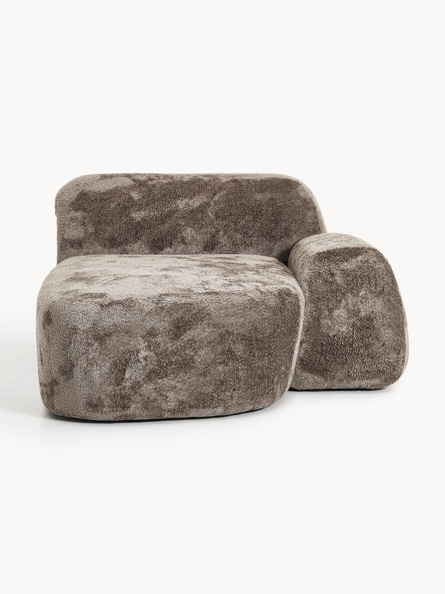 Wolzania Chaise in Teddy Bouclé