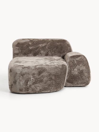 Wolzania Chaise in Teddy Bouclé