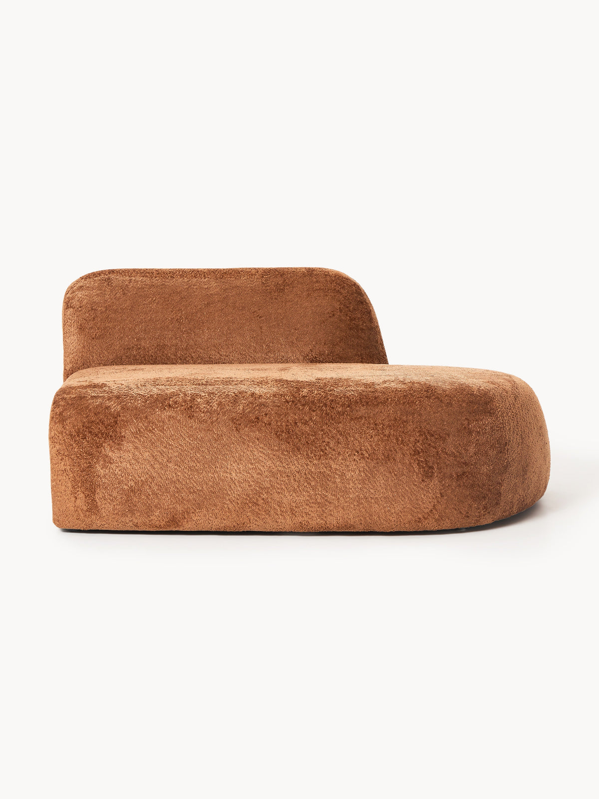 Wolzania Chaise in Teddy Bouclé